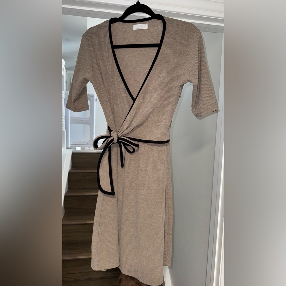 OAK + FORT Tan Wrap Dress with Black Trim